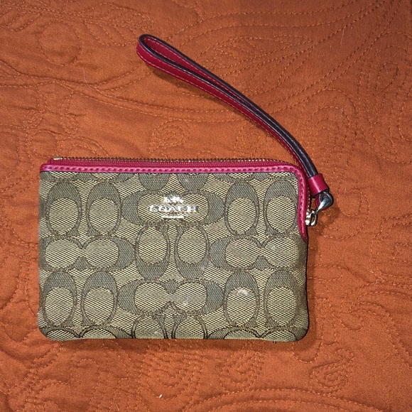 Coach Wristlet with Red Accents - Picture 1 of 2